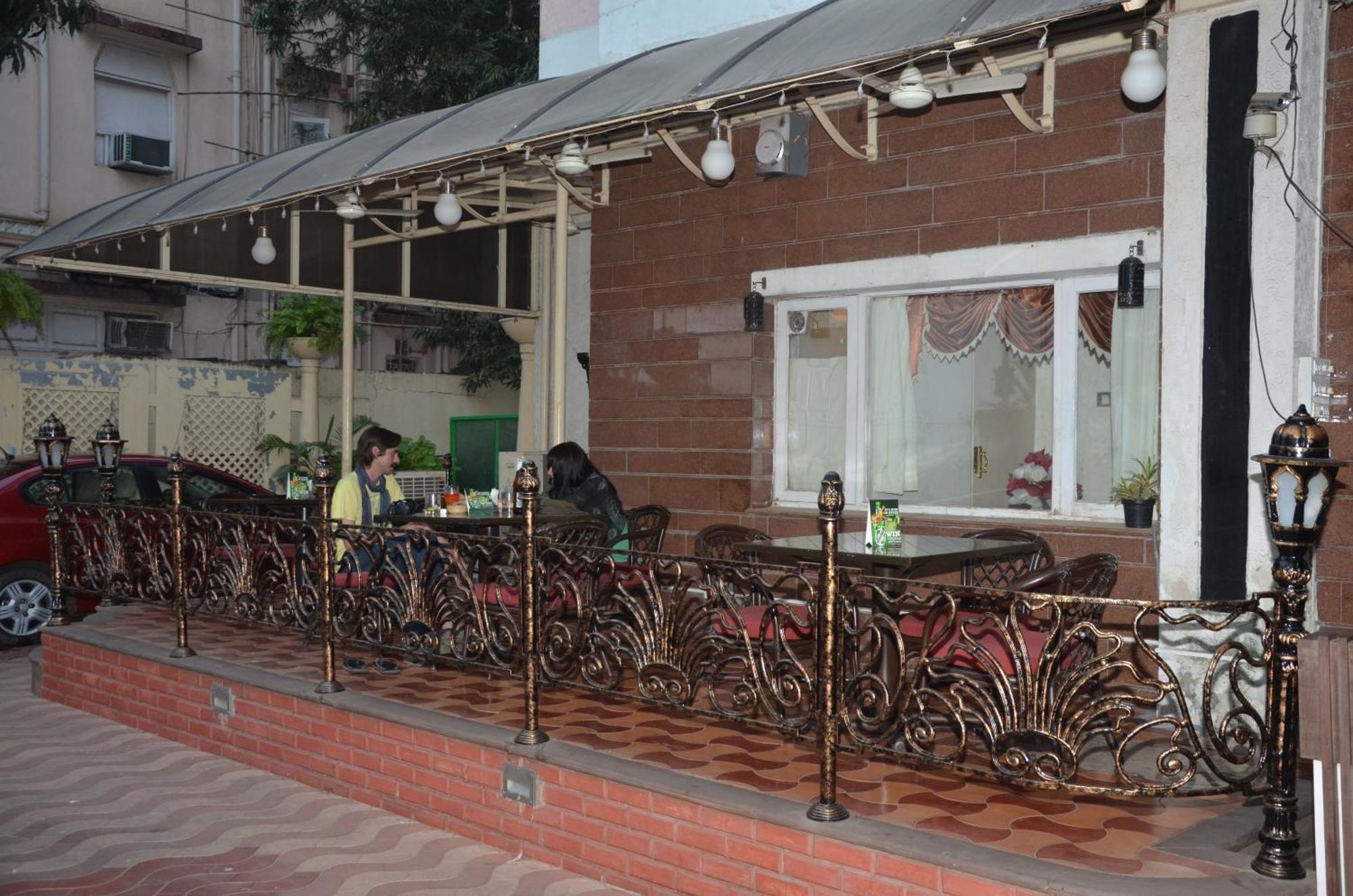 Sea Palace Hotel - Near Gateway Of India Mumbai Exteriör bild