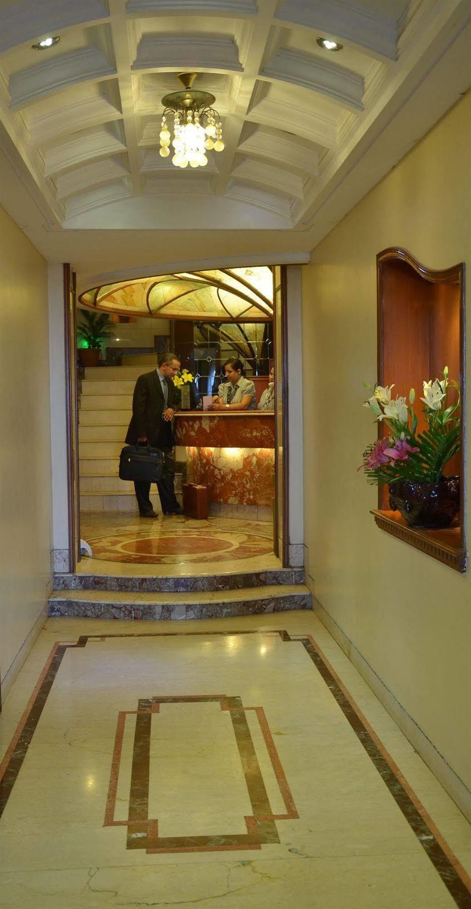 Sea Palace Hotel - Near Gateway Of India Mumbai Exteriör bild